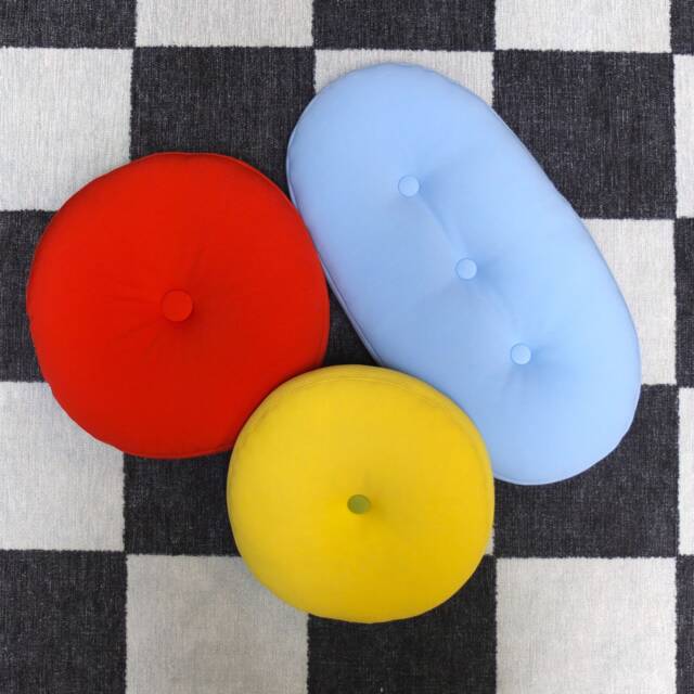 Trio Dragee Outdoor Cushion Set, Consisting Of 3 Different Colours, Sizes, Shapes - image 1