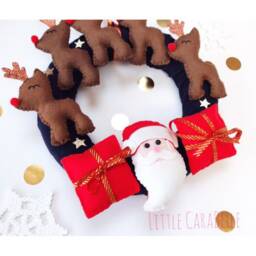 Christmas Wreath With Festive Reindeer & Father Felt Decorations. Dec, Decor, Garland, Door - thumbnail 2