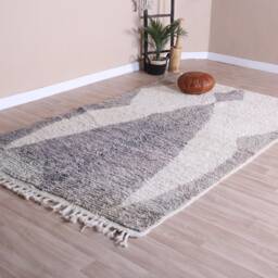 Authentic Boujaad Rug, Vintage Moroccan Rug 5x9 Ft - thumbnail 3