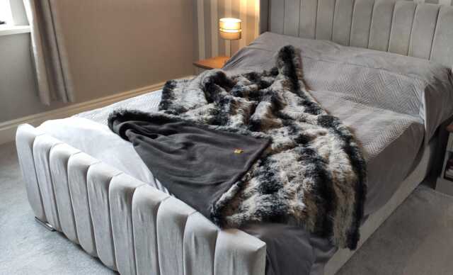 Handmade Grey Wolf Faux Fur Throw Black Polar Fleece Lining - image 1