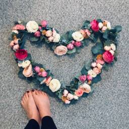 Peony Floral Garland, Magenta Pink Flower Wall Hanging - thumbnail 3