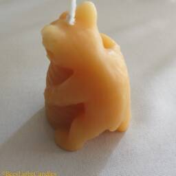 Honey Haven Bear Beeswax Candle/100% Natural Gift Events Birthday Party Animal Cute & Small Hugging Gesture Love The Bees - thumbnail 3