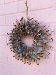 Feather Wreath - Wall Art Farmhouse Easter Decor Country Spring Home 20-25cm - thumbnail 1