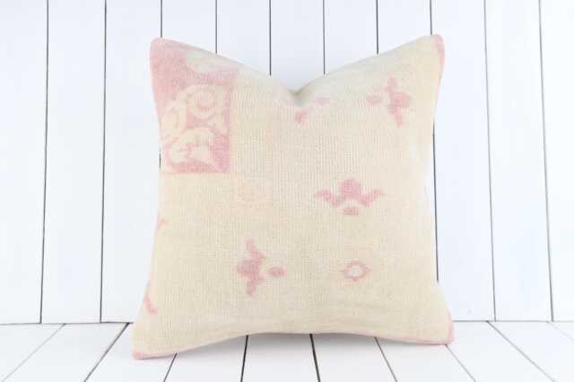 Turkish Kilim Pillow Cover Handmade Anatolian Throw - 20x20 Inch - image 1