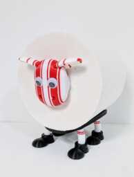 Southampton Sheep Toilet Roll Holder - Funny Football Gift For Him Or Her, Quirky Bathroom Decor Novelty Saints Soccer Fan Present
