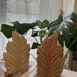 Leaf Shaped Soy Wax Pillar Candle Autumn Scented Halloween Decor - thumbnail 4