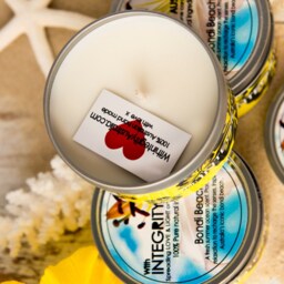 Bondi Beach 8Oz Hand Made Soy Wax Candle + Gift Box - thumbnail 3