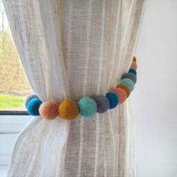 Pastel Curtain Felt Ball Pom Tie Backs - thumbnail 3