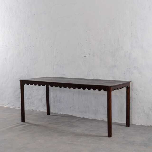 Tarang Dining Table Rustic Farmhouse Scalloped Apron Table - image 1
