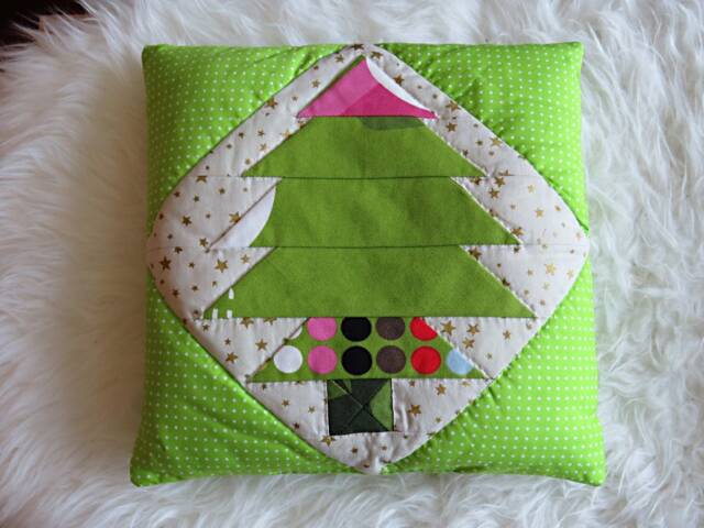Decorative Pillows ... With Tannenbaum - image 1