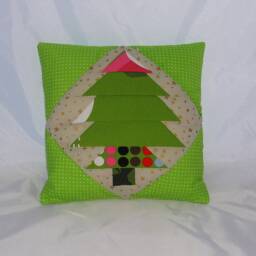 Decorative Pillows ... With Tannenbaum - thumbnail 3