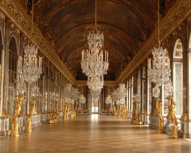 Palace Of Versailles Wall Mural Panorama Removable Wallpaper Castle Self-Adhesive Large Wallpaper For Living Room - image 1