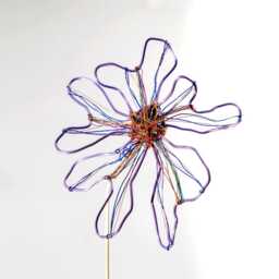 Wire Flower Sculpture Purple Daisy Artist Made Design Abstract Line Art - thumbnail 3