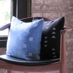 Indigo Linen Pillow Cover With White Square Design/Natural Plant Dye Minimalist Geometric Pale Faded Bedding Accent Cushion - thumbnail 3