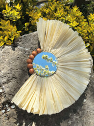 Raffia Decorative Mirror I Irregular Sunburst Fan Shape Handmade Round Circle Decorativemirror - thumbnail 1