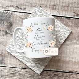 Personalised Mum, Grandma, Great Grandma Gift Nanna Nanny Gran Granny Peach Floral Ceramic Small Vase Jug Mug Birthday Mother's Day - thumbnail 2
