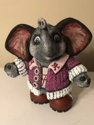 Ceramic Pinky Tuscadero By Jmdceramicsart