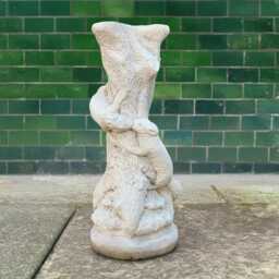 stone Hourglass Sundial Sculpture Concrete With Squirrels Figurine Timepiece Decoration Handmade Ornament Sundial Lover Gift - thumbnail 1