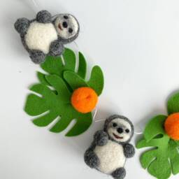 Sloth Garland Nursery Nursery Wall Decor, Felt Animals Garland, Safari Decor Jungle Newborn Room - thumbnail 3
