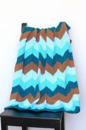 Chevron Knit Baby Blanket Soft Acrylic Nursery Decor - thumbnail 1