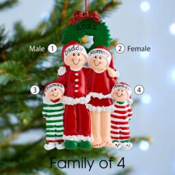 Personalised Christmas Tree Decoration Ornament - Wreath Family - thumbnail 3