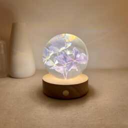 Custom Purple Hydrangea Resin Ball, Real Flower Night Light, Dried Floral Lamp, Preserved Art, Eternal Lamp Gift