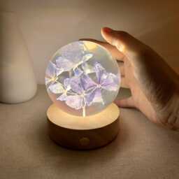 Custom Purple Hydrangea Resin Ball, Real Flower Night Light, Dried Floral Lamp, Preserved Art, Eternal Lamp Gift - thumbnail 4