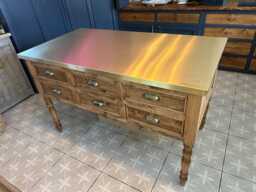 Bespoke Spindle Dairy Table Kitchen Island