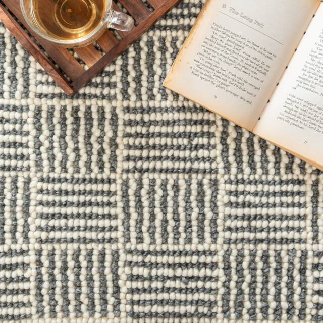 Hand Woven , Handmade Carpet Modern Style New Zealand & Blended Wool Indoor Rug. Entryway Or Runner - Therugbasket - image 1