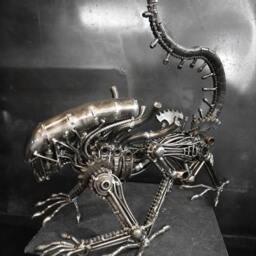 steampunk Recycle Metal Crouching Monster - Medium Item/Sustainable Sculpture Art - thumbnail 2