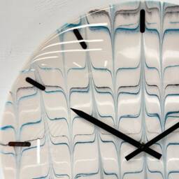 51 cm, Large Light Grey Abstract Resin Wall Clock, Unusual Modern Clocks, Luxury Home Decor, Clocks UK - thumbnail 4