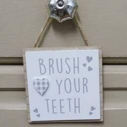Plaque Brush Your Teeth Bathroom Rules Wc Toilet Wall D??cor Wood Hanging Sign Grey White Hearts Children's - thumbnail 2