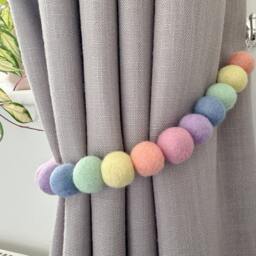 Pastel Rainbow Felt Ball Curtain Tie Backs - Pom Hold Custom Ties Nursery Decor Baby Gift Colourful Pull - thumbnail 2