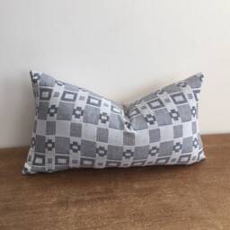 Vintage Graphic Blue Gray & White Tribal Lumbar Pillow Cover // 11 X 19 No. 024 - thumbnail 3