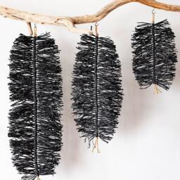 Black Raffia Leaf Wall Hanging - Minimalist Wabi Sabi Style Decoration - thumbnail 2