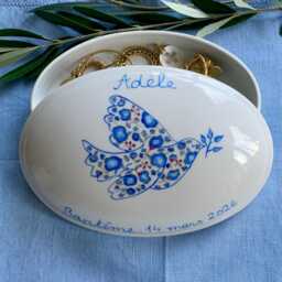 Personalized First Communion Or Confirmation Jewelry Box With Dove & Liberty Blue Print, Hand-Painted Porcelain - thumbnail 4