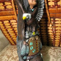 Hand Painted Ceramic Native American Eagle Totem Statue - thumbnail 4