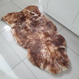 Large Natural Sheepskin Rug Brown, Tan, Cream Pelt - 135x75cm - thumbnail 1