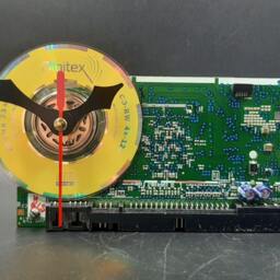 Recycled Computer Part Clock Handmade Tech Accessory - thumbnail 3