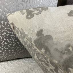 Modern Cushion Cover Pillow Size 18 - thumbnail 3