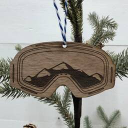 Goggles Mountains Snow Wooden Ornament, Ski Ornaments, Christmas Tree Winter Sports Stocking Stuffer, Snowmobiling - thumbnail 2