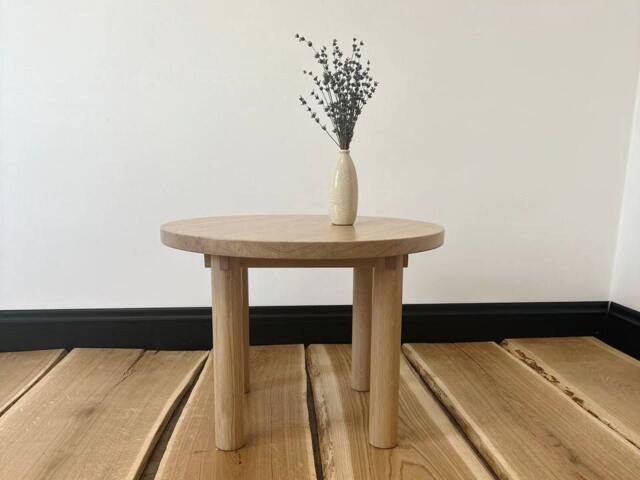 Round Side Table, Small Circle Wooden Coffee Table in The Living Room, Rustic Moodern Accent - image 1