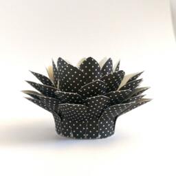 Small Paper Lotus Lantern -Black & Cream Polkadots - thumbnail 3