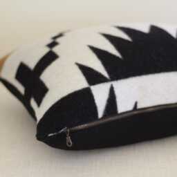 14x20 Spider Rock Wool Pillow Cover, Camel, Black & White Southwestern Cover - Ready To Ship - thumbnail 3