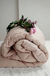Handmade Pink Queen Wool Comforter Minimalist Cotton Sateen Bedding - Us Duty Paid