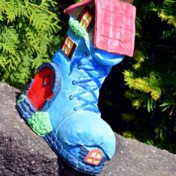 Gnome Boot House Concrete Garden Statue Blue & Red Decor - thumbnail 2