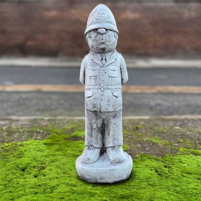 Concrete Cricket Player Sculpture Outdoor Man Figurine Garden Batsman Statue Handmade Ornament Man Lover Gift Yard Art Decor - image 1