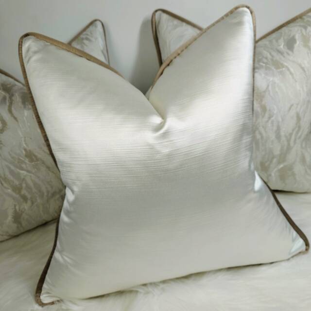 Classy Ivory Cushion Cover With Textured Antique Gold Piping, Luxury Home Decor Accent Perfect Pillow Cover For Sofa Or Bed - image 1