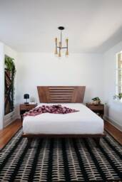 Travis Modern Platform Bed & Headboard - thumbnail 1