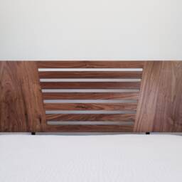 Travis Modern Platform Bed & Headboard - thumbnail 2